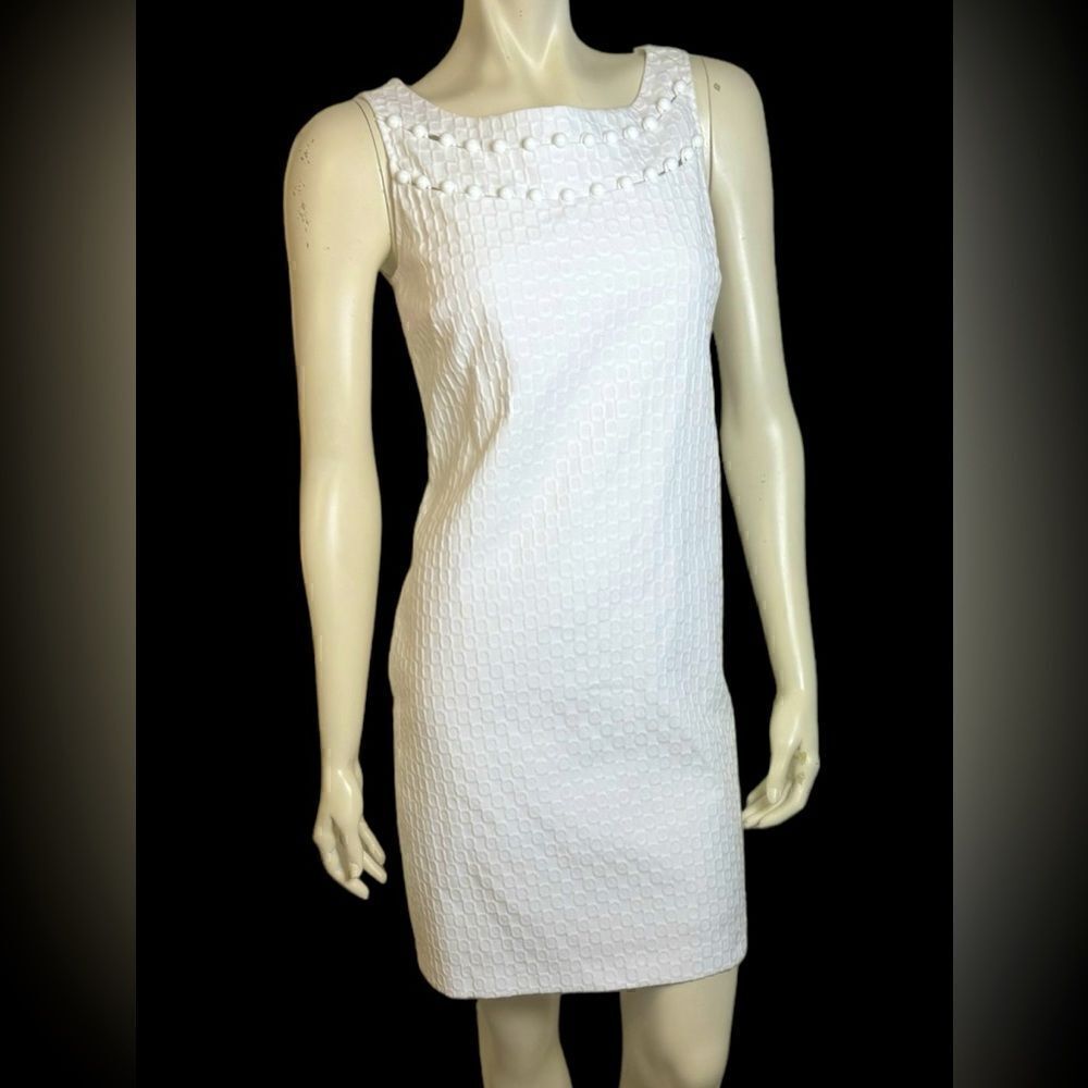 Eliza J New York Sleeveless Shift Dress in Textured White Fabric Worn Once
